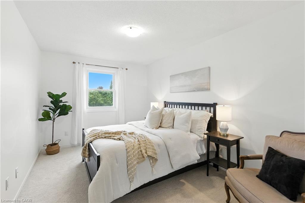 23-415 River Oaks Boulevard W, Oakville, ON - Indoor Photo Showing Bedroom