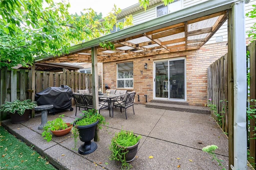 5 Vulcan Court, Hamilton, ON - Outdoor With Deck Patio Veranda With Exterior