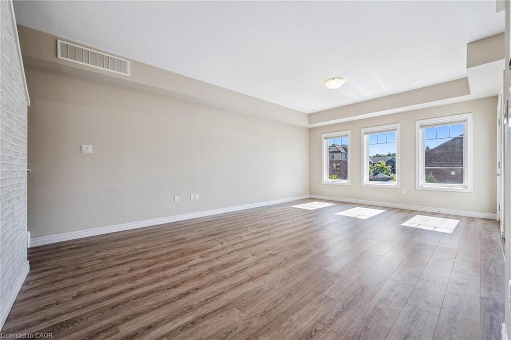 13-39 Kay Crescent, Guelph, ON - Indoor
