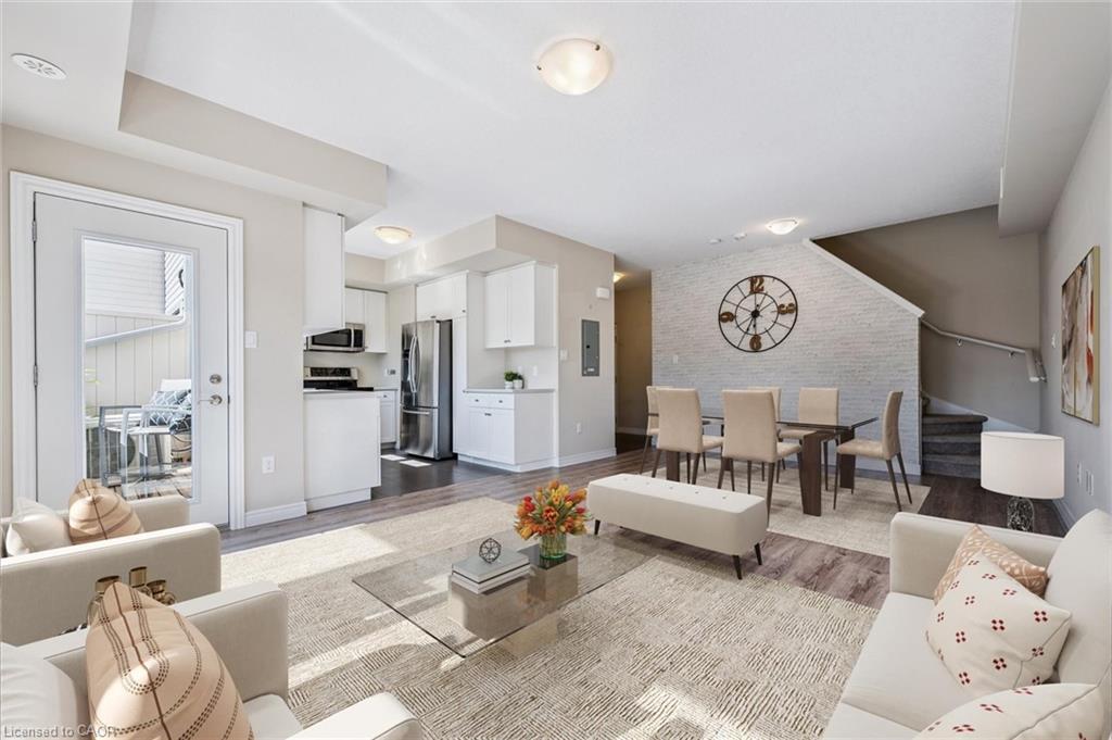 13-39 Kay Crescent, Guelph, ON - Indoor Photo Showing Living Room