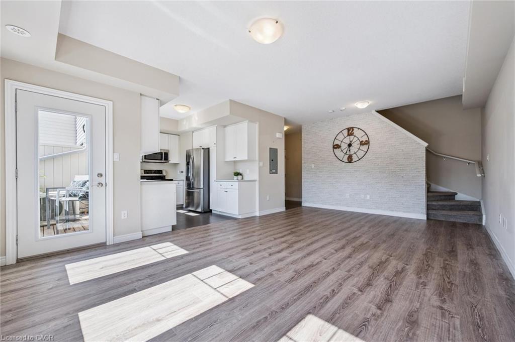 13-39 Kay Crescent, Guelph, ON - Indoor