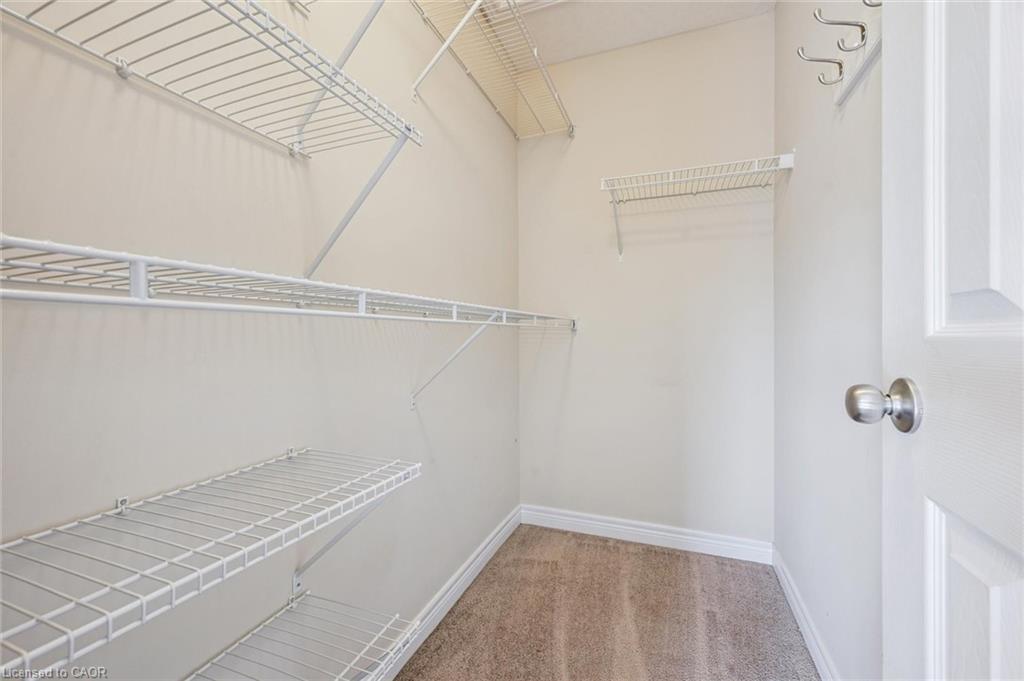 13-39 Kay Crescent, Guelph, ON - Indoor With Storage