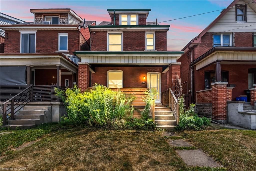 170 Grosvenor Avenue N, Hamilton, ON - Outdoor With Deck Patio Veranda With Facade
