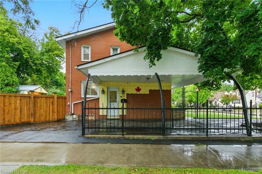 33 Bernard Street, Hamilton, ON - Outdoor