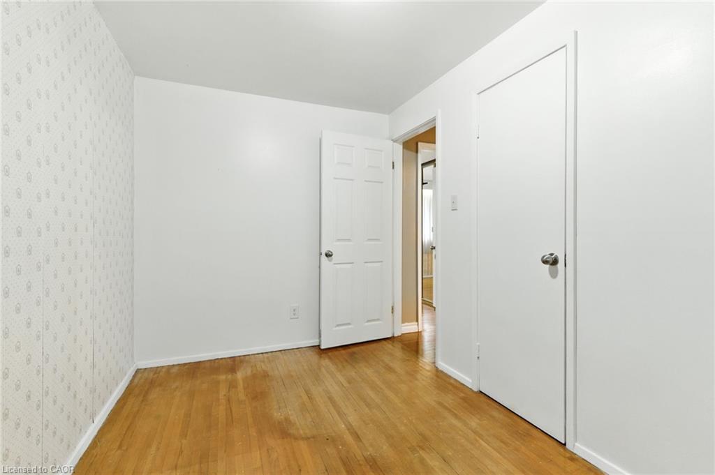 33 Bernard Street, Hamilton, ON - Indoor Photo Showing Other Room