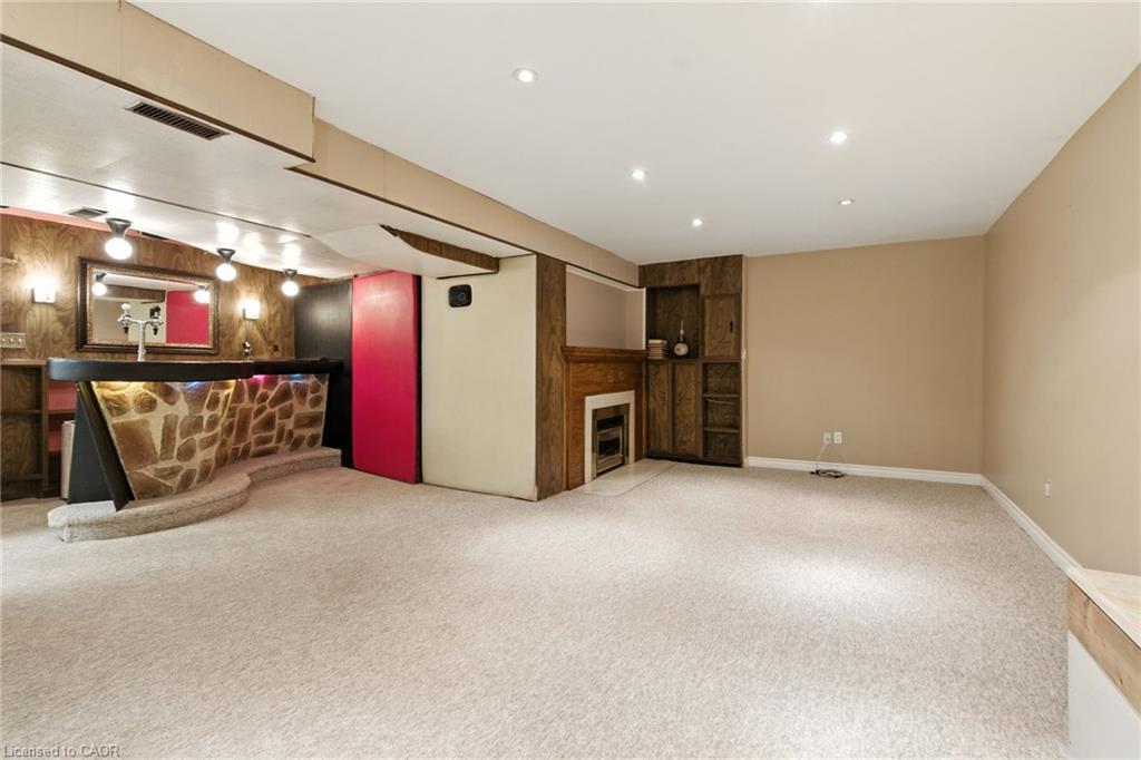 33 Bernard Street, Hamilton, ON - Indoor