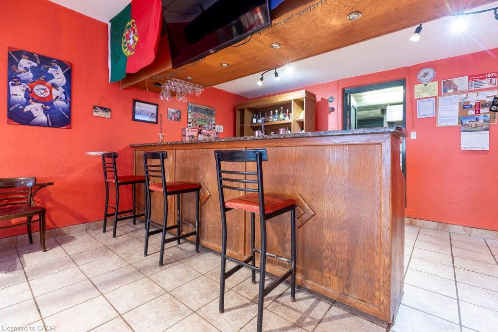 96 Kinrade Avenue, Hamilton, ON