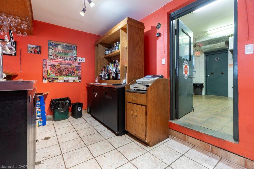 96 Kinrade Avenue, Hamilton, ON