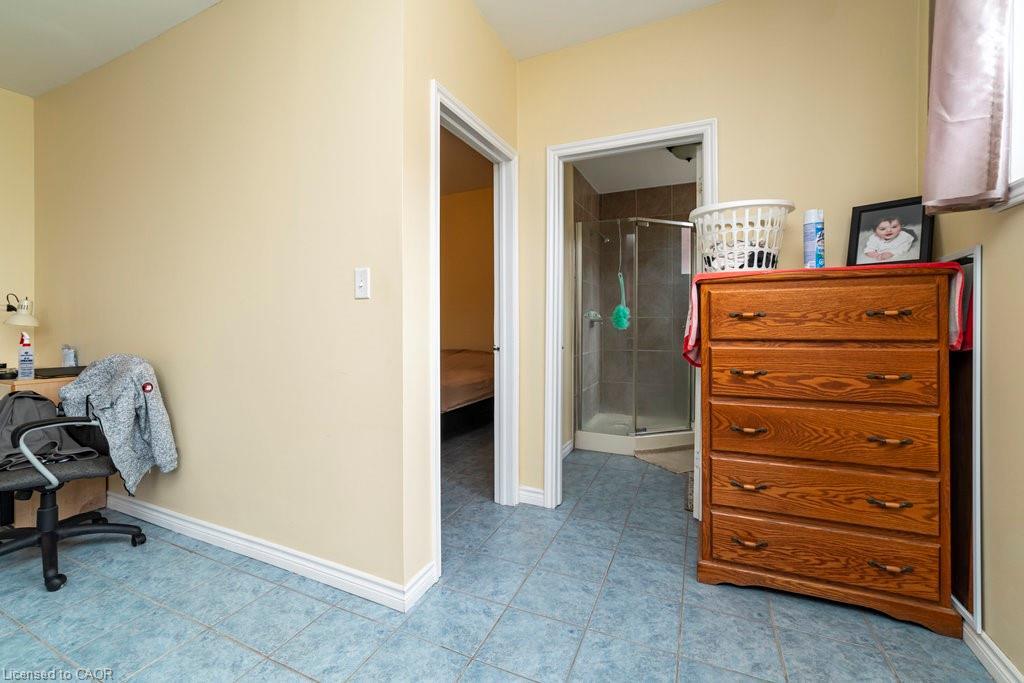 96 Kinrade Avenue, Hamilton, ON