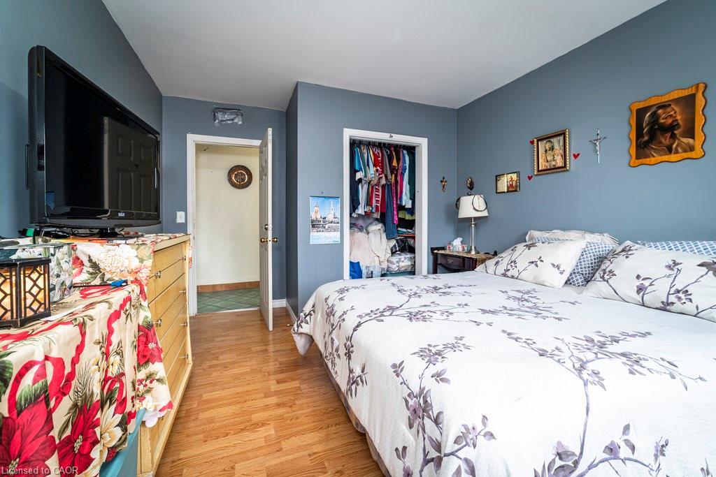 96 Kinrade Avenue, Hamilton, ON