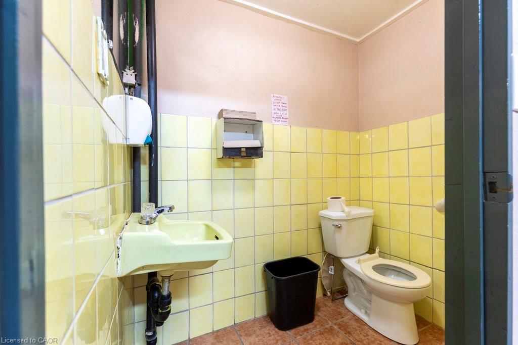 96 Kinrade Avenue, Hamilton, ON