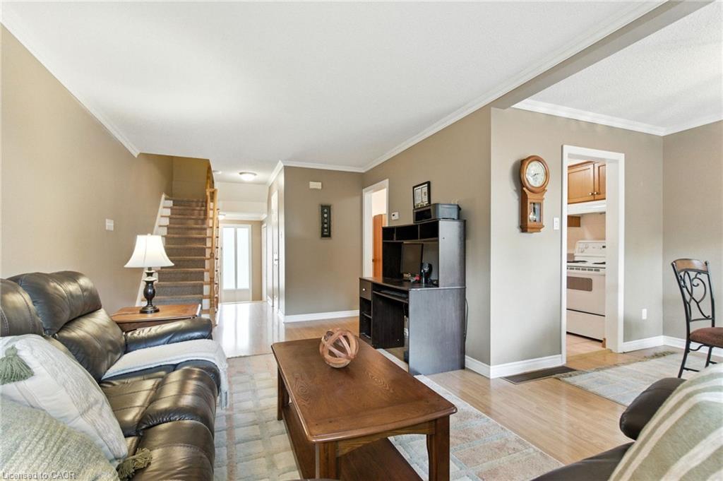 5-3008 Palmer Drive, Burlington, ON - Indoor Photo Showing Living Room