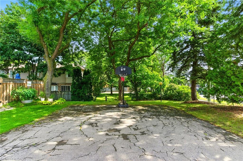 5-3008 Palmer Drive, Burlington, ON - Outdoor