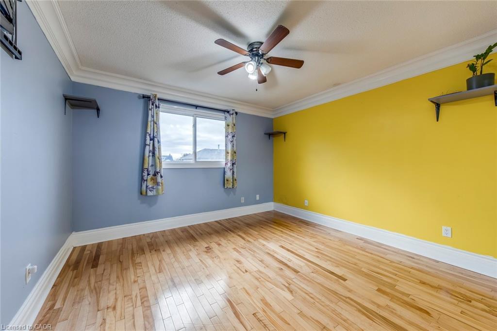 3346 Palmer Drive, Burlington, ON - Indoor Photo Showing Other Room