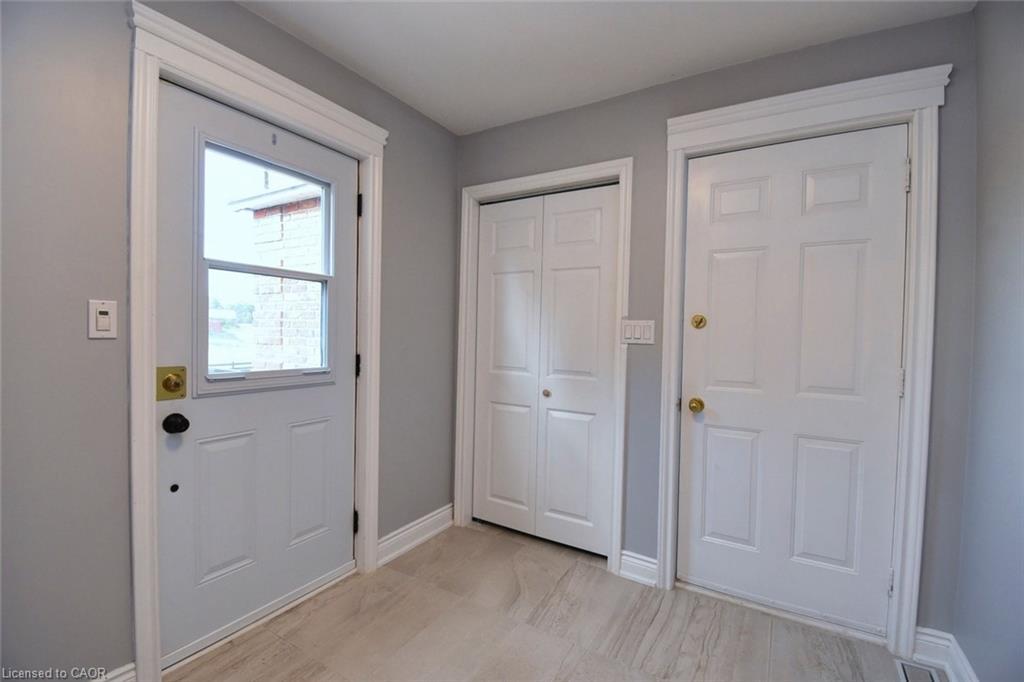 1284 Highway 54 Highway, Haldimand, ON - Indoor Photo Showing Other Room