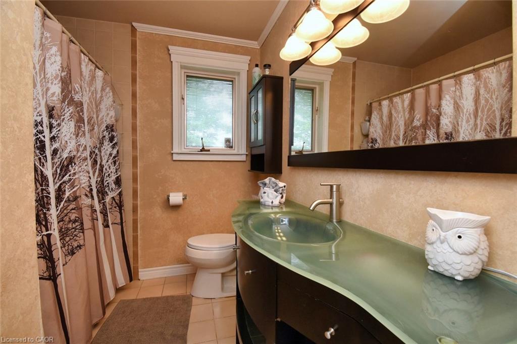 1284 Highway 54 Highway, Haldimand, ON - Indoor Photo Showing Bathroom