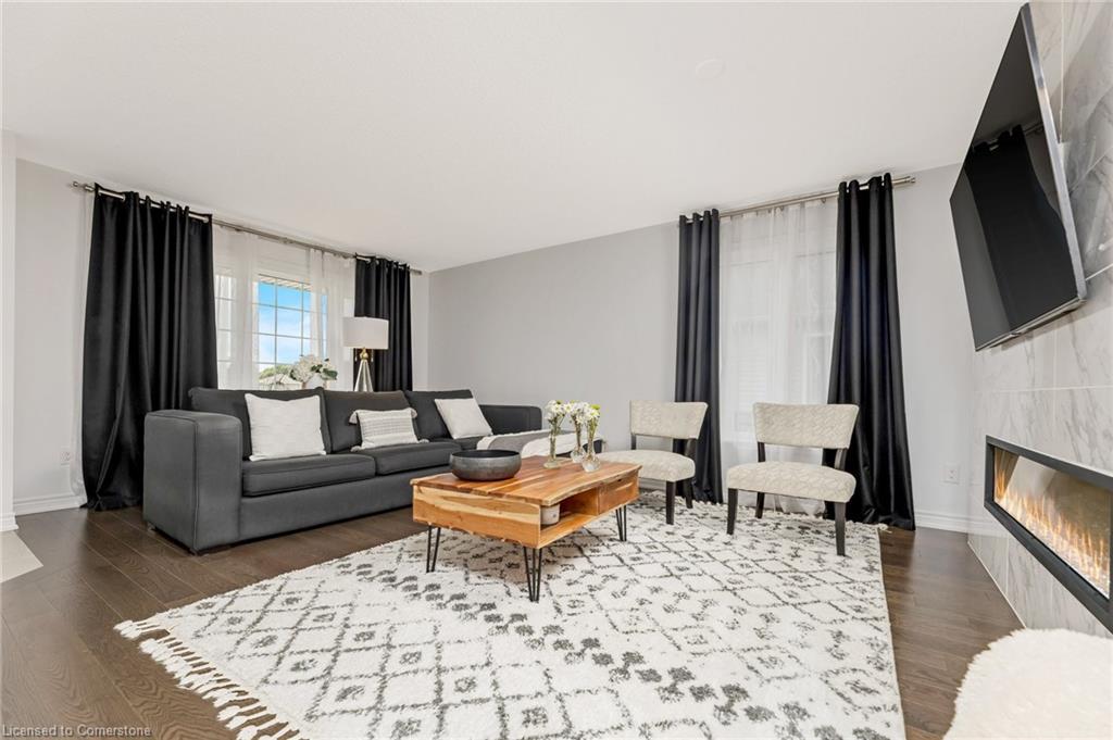 36 Michelles Way, Hagersville, ON - Indoor Photo Showing Living Room With Fireplace