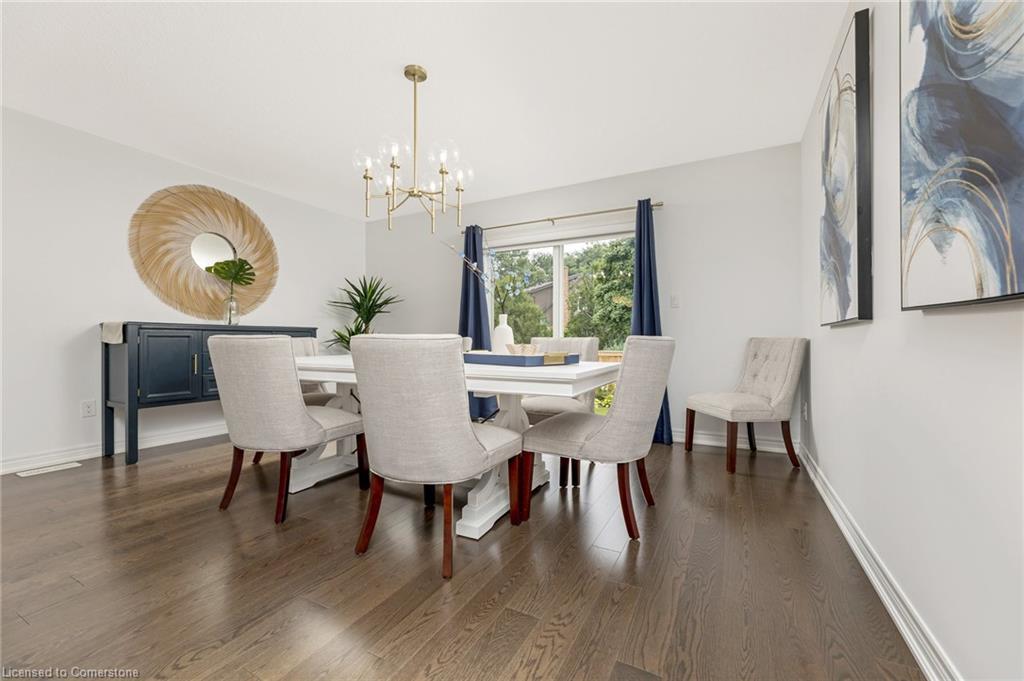 36 Michelles Way, Hagersville, ON - Indoor Photo Showing Dining Room