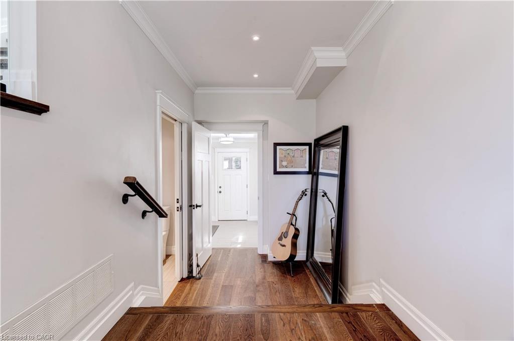 4391 Lakeshore Road, Burlington, ON - Indoor Photo Showing Other Room