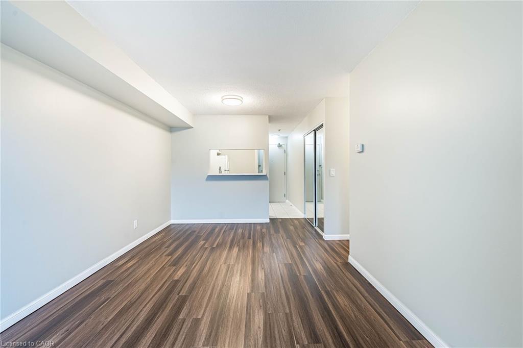 402-4 Elsinore Path, Etobicoke, ON - Indoor Photo Showing Other Room