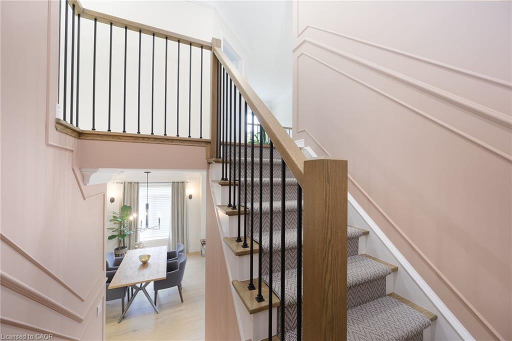 9-270 Main Street W, Grimsby, ON - Indoor Photo Showing Other Room