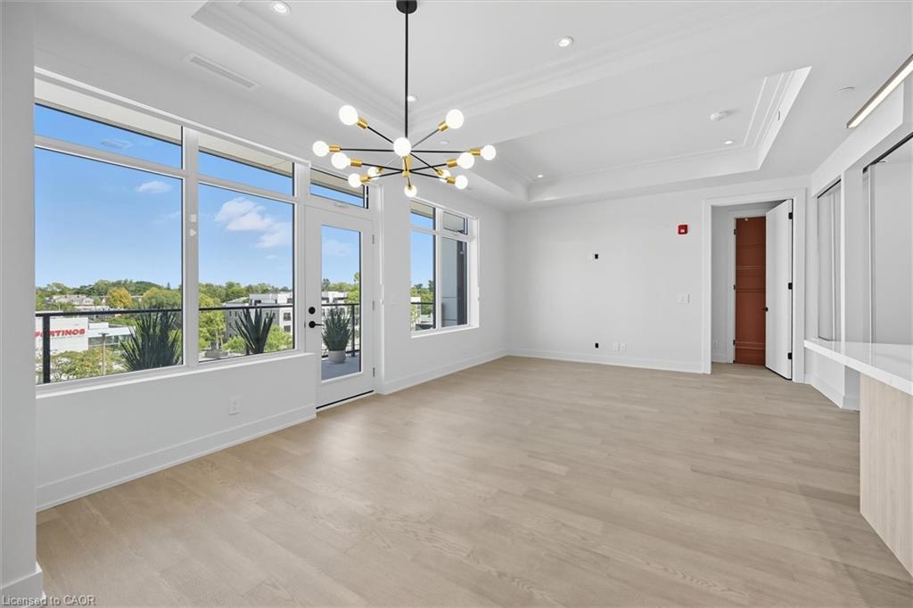 409-123 Maurice Drive, Oakville, ON - Indoor