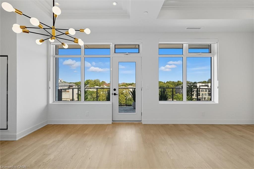 409-123 Maurice Drive, Oakville, ON - Indoor