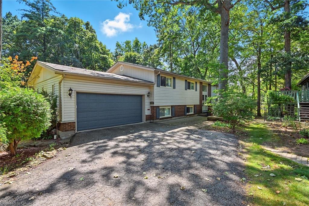 768 King Road, Burlington, ON - Outdoor