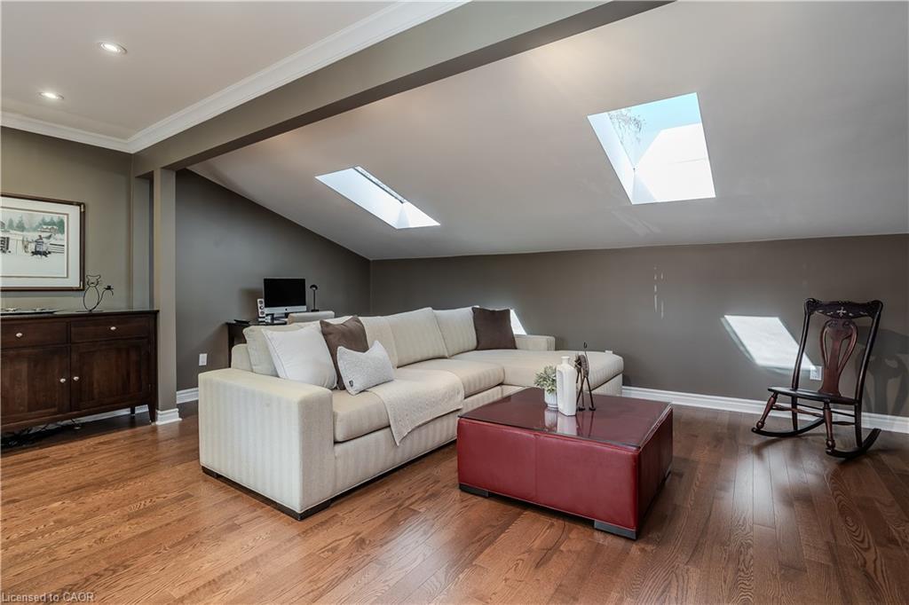 1858 Heather Hills Drive, Burlington, ON - Indoor