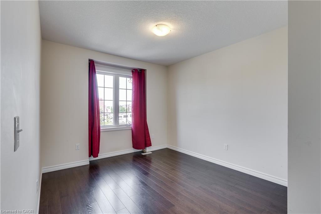 10-3423 Castle Rock Place, London, ON - Indoor Photo Showing Other Room