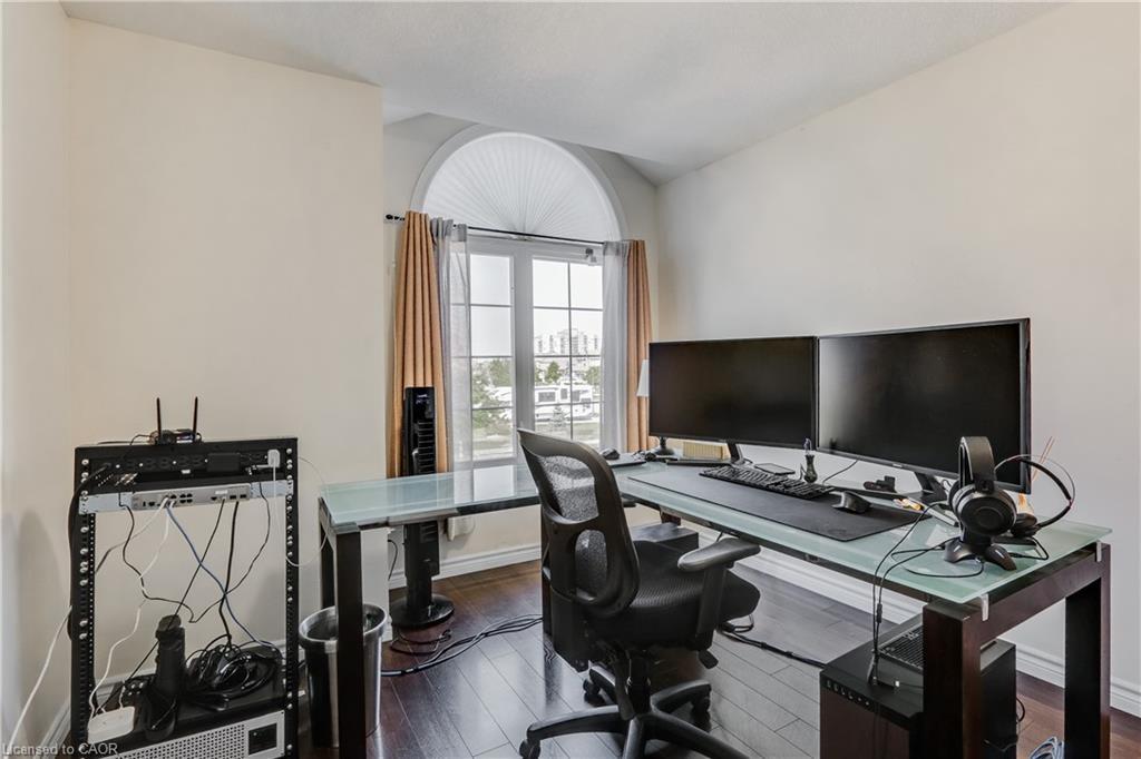 10-3423 Castle Rock Place, London, ON - Indoor Photo Showing Office