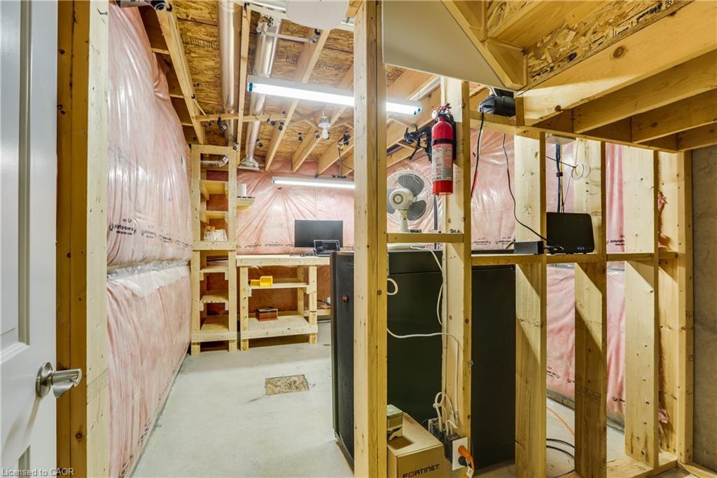 10-3423 Castle Rock Place, London, ON - Indoor Photo Showing Basement