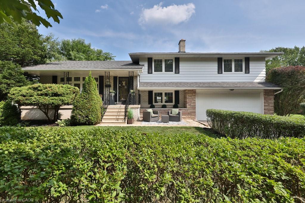 3530 Walmer Road, Burlington, ON - Outdoor With Deck Patio Veranda With Facade