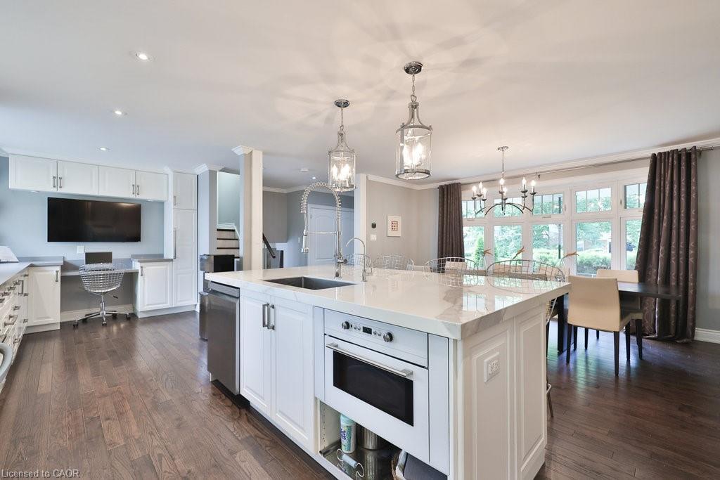 3530 Walmer Road, Burlington, ON - Indoor Photo Showing Kitchen