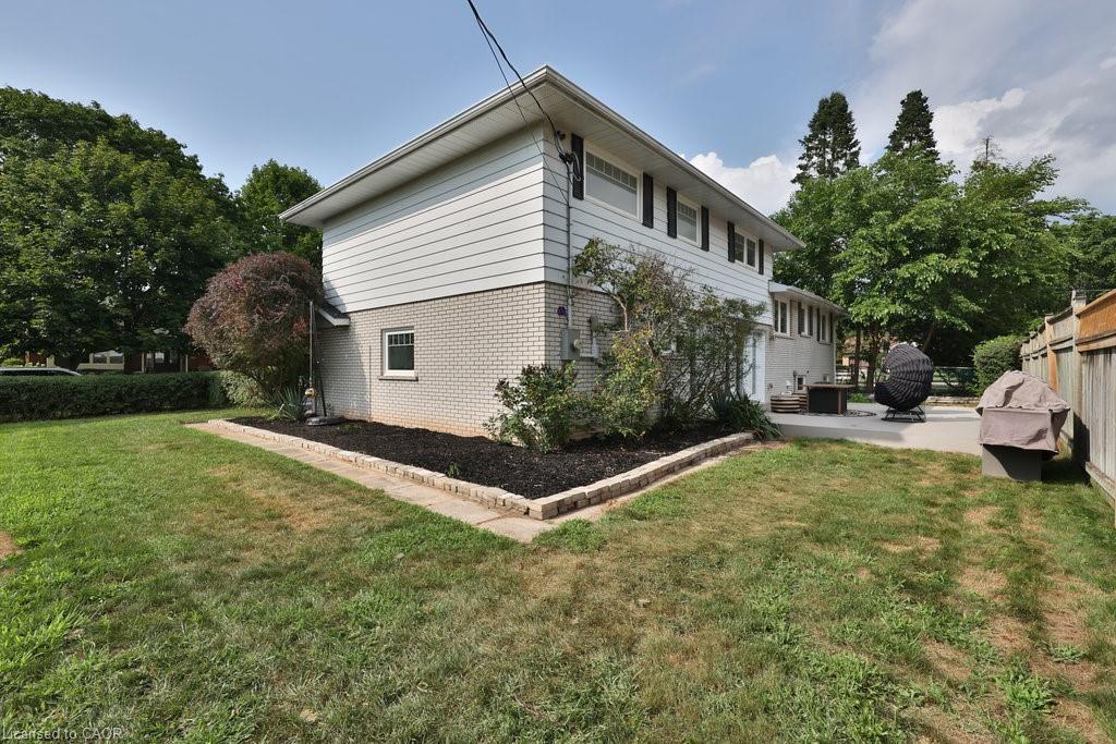 3530 Walmer Road, Burlington, ON - Outdoor With Exterior