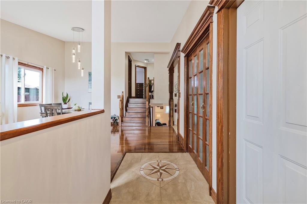 46 Foxhill Crescent, St. Catharines, ON - Indoor Photo Showing Other Room