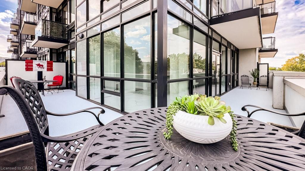 312-101 Locke Street S, Hamilton, ON - Outdoor