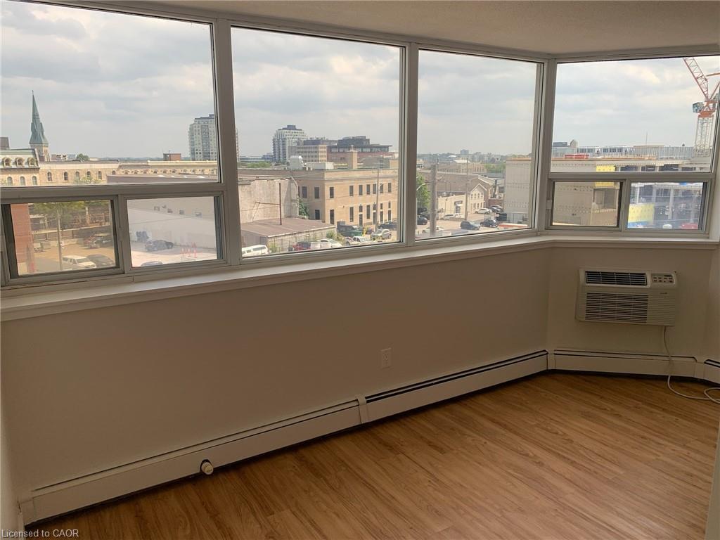 505-55 Yarmouth Street, Guelph, ON - Indoor Photo Showing Other Room