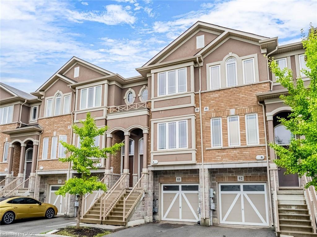 28-60 Bloom Crescent, Hamilton, ON - Outdoor With Facade