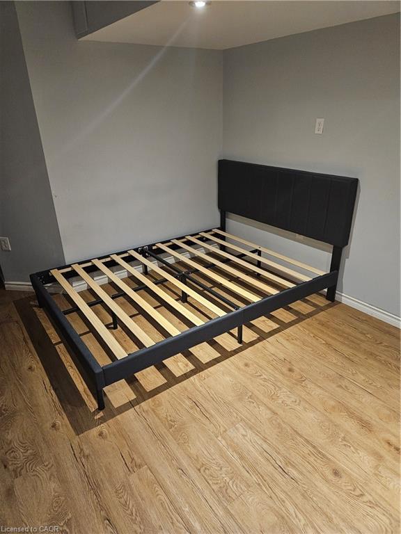 Lower-101 Steepleridge Street, Kitchener, ON - Indoor Photo Showing Bedroom