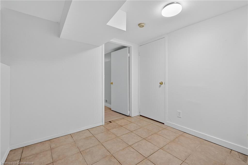 111 Hillyard Street, Hamilton, ON - Indoor Photo Showing Other Room