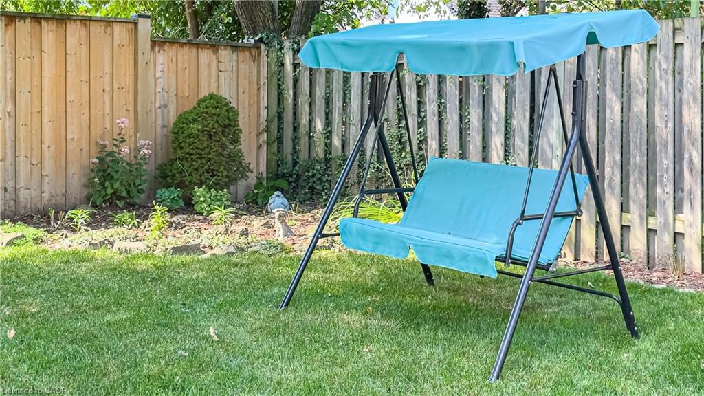 70 Poulette Street, Hamilton, ON - Outdoor