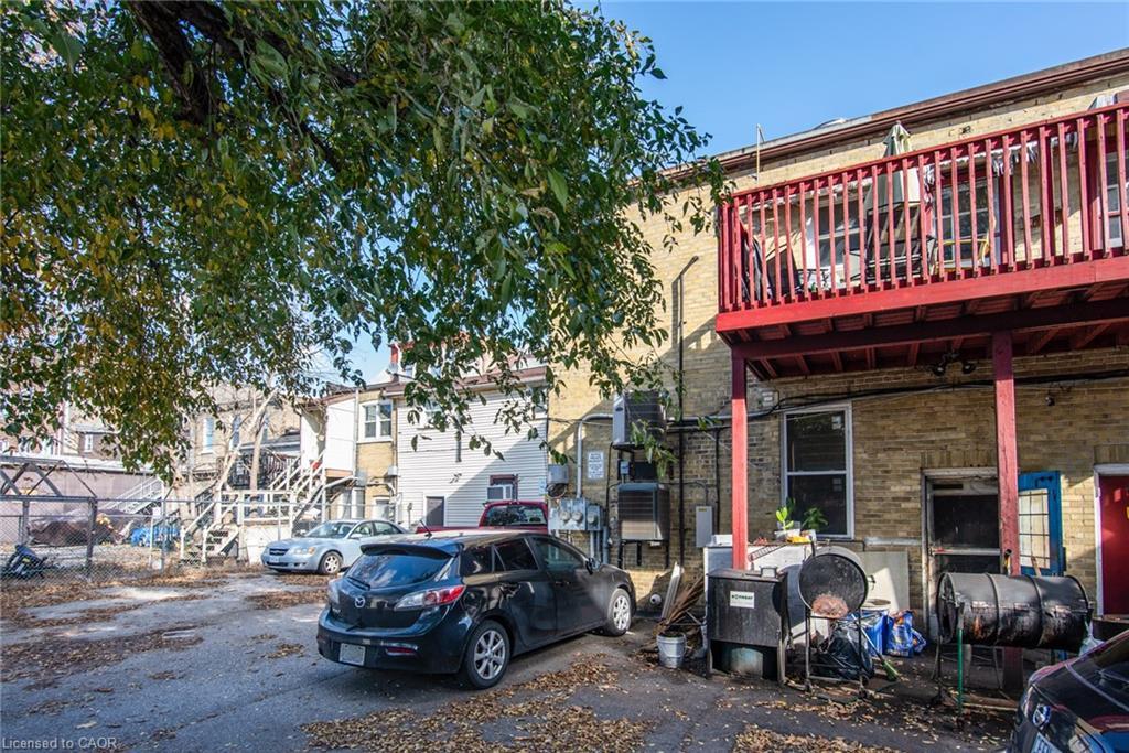 660 King Street E, Cambridge, ON