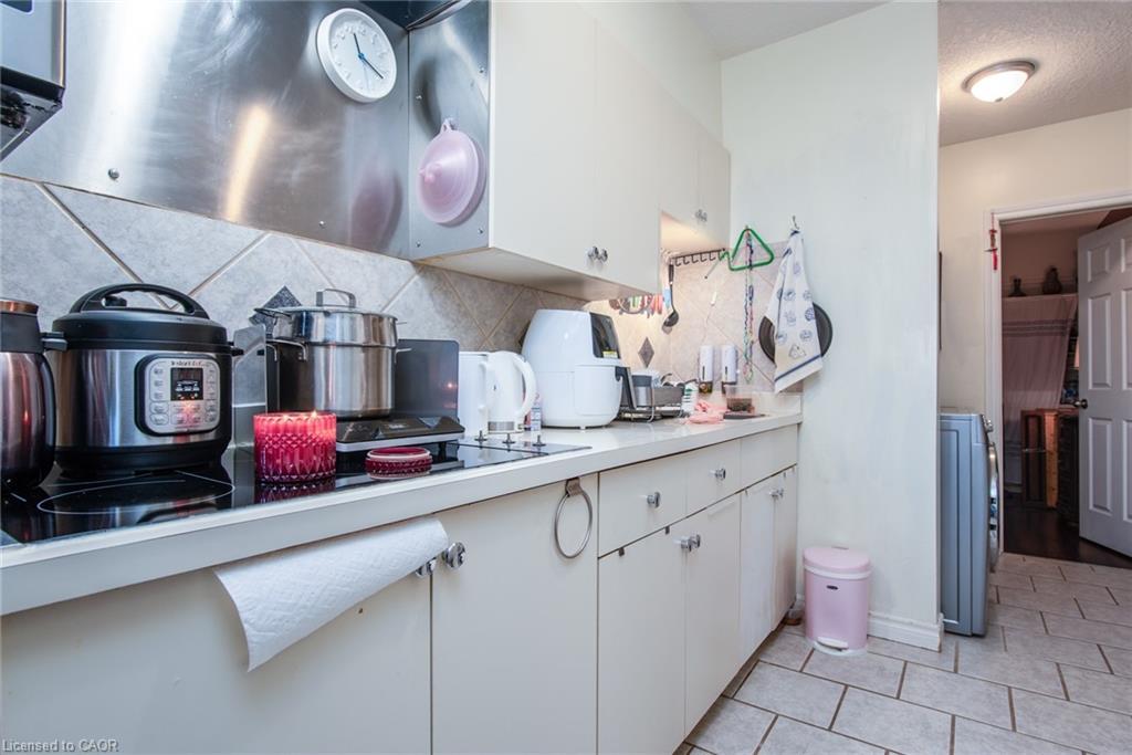 660 King Street E, Cambridge, ON