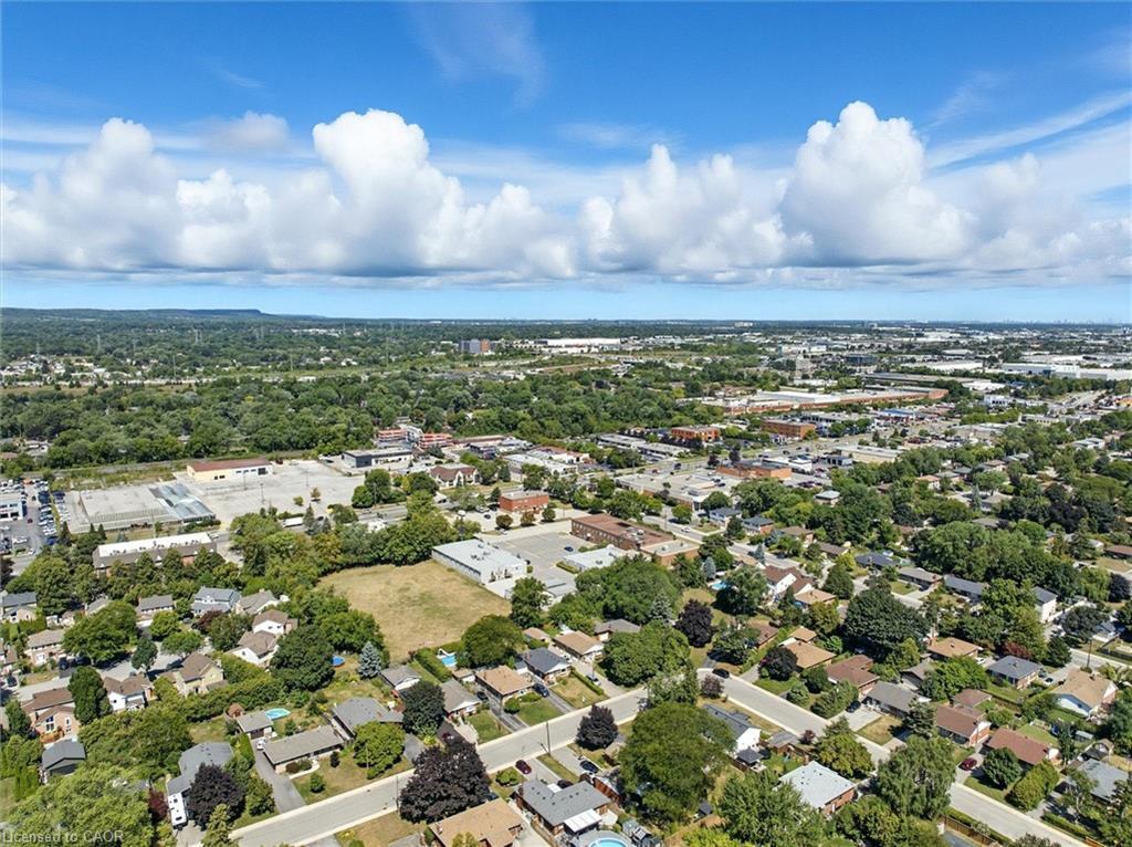 2209 Ghent Avenue, Burlington, ON - Outdoor With View