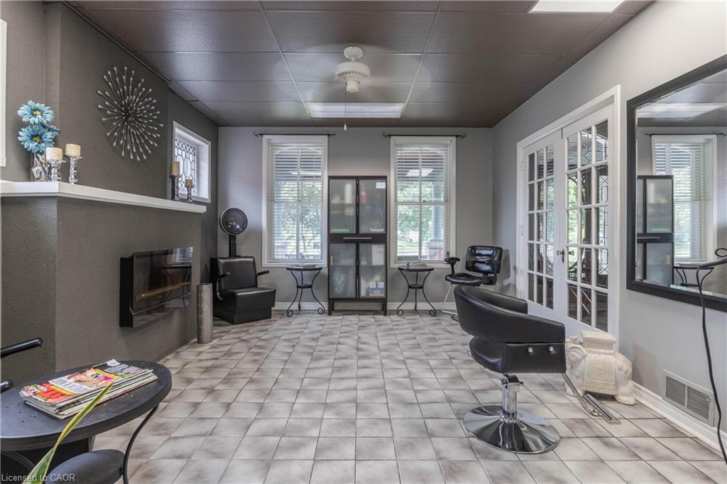 147 Geneva Street, St. Catharines, ON - Indoor With Fireplace