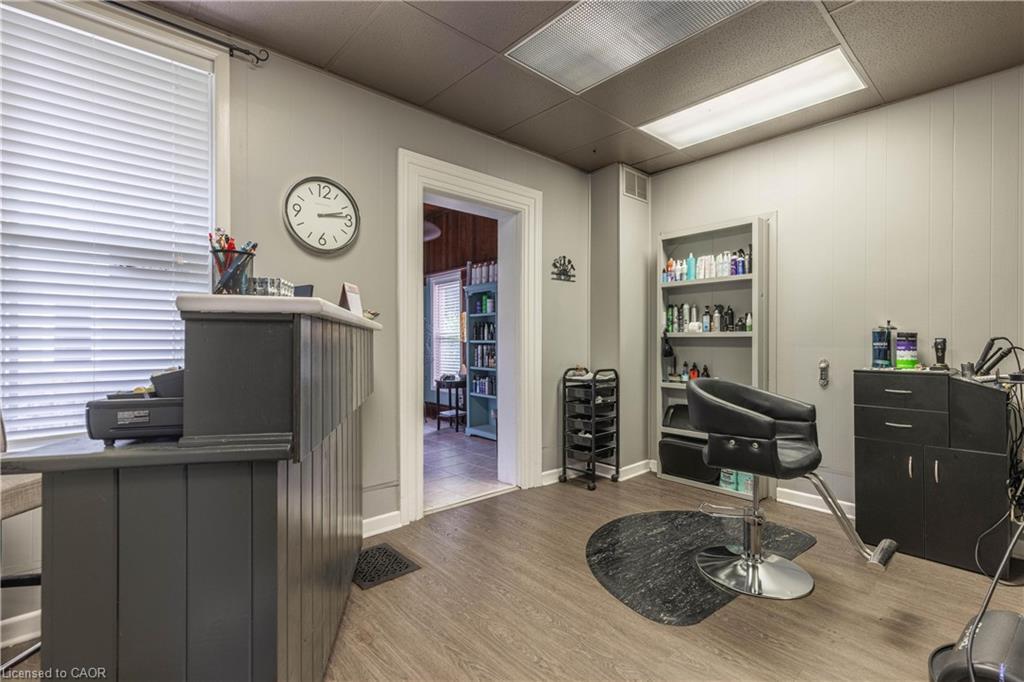 147 Geneva Street, St. Catharines, ON - Indoor