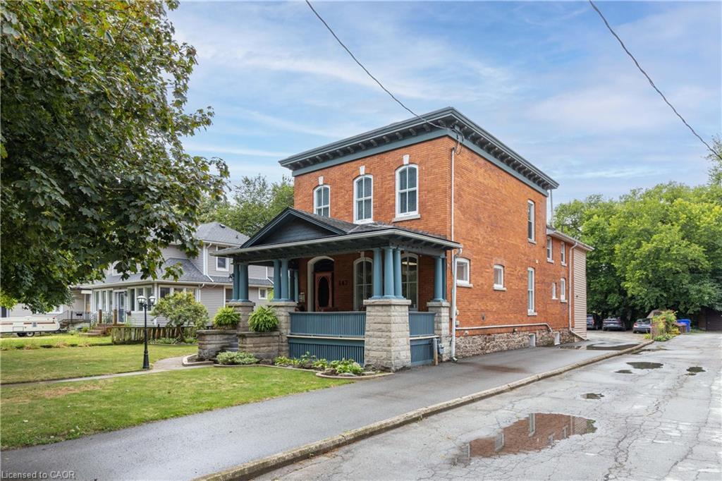 147 Geneva Street, St. Catharines, ON - Outdoor With Deck Patio Veranda With Facade