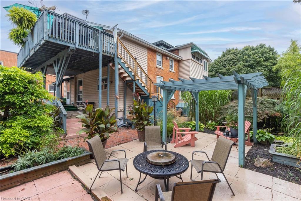 147 Geneva Street, St. Catharines, ON - Outdoor With Deck Patio Veranda