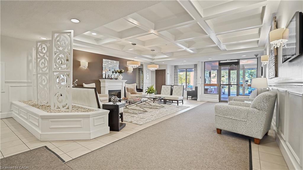 705-265 Westcourt Place, Waterloo, ON - Indoor Photo Showing Other Room